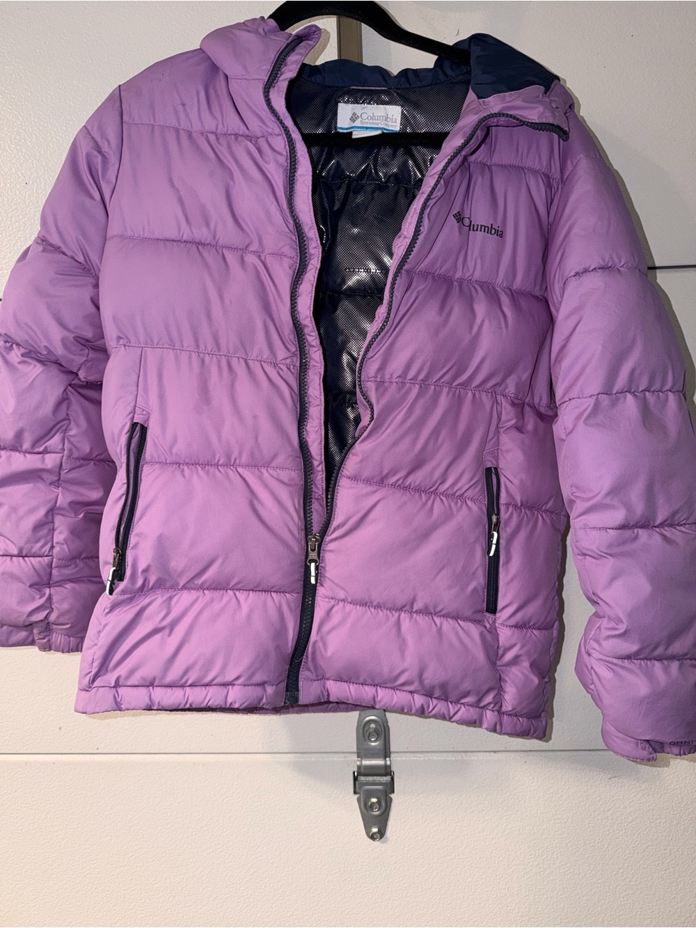 Columbia women’s Lavender Puffer Jacket with Hood